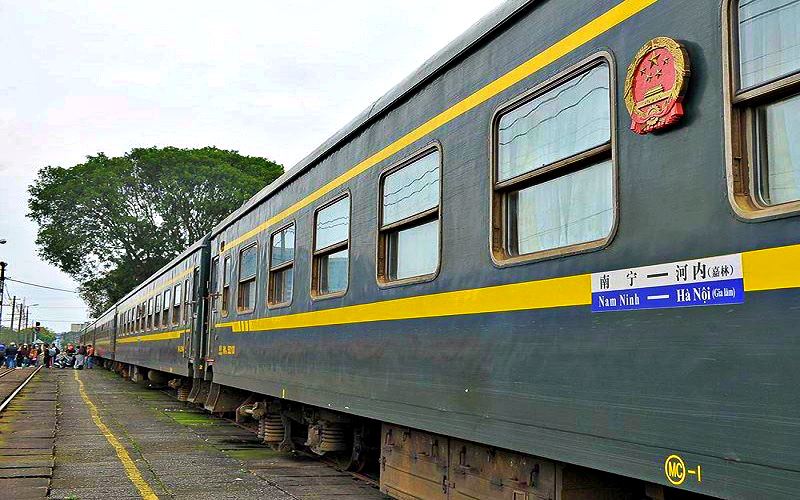 Hướng dẫn du lịch Phượng Hoàng Cổ Trấn: Di chuyển bằng đường sắt để đến Phượng Hoàng Cổ Trấn (Ảnh sưu tầm) Hướng dẫn du lịch Phượng Hoàng Cổ Trấn: Di chuyển bằng đường sắt để đến Phượng Hoàng Cổ Trấn (Ảnh sưu tầm)