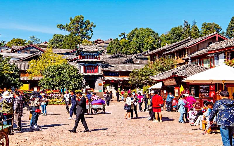 Khám phá Đại Nghiên Thành – điểm du lịch nổi tiếng ở Lệ giang cổ trấn vào mùa hè (Ảnh sưu tầm) Khám phá Đại Nghiên Thành – điểm du lịch nổi tiếng ở Lệ giang cổ trấn vào mùa hè (Ảnh sưu tầm)