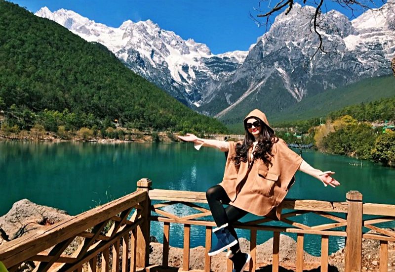 Thoải mái với nhiều loại trang phục khi du lịch Lệ Giang cổ trấn mùa xuân (Ảnh sưu tầm) Thoải mái với nhiều loại trang phục khi du lịch Lệ Giang cổ trấn mùa xuân (Ảnh sưu tầm)