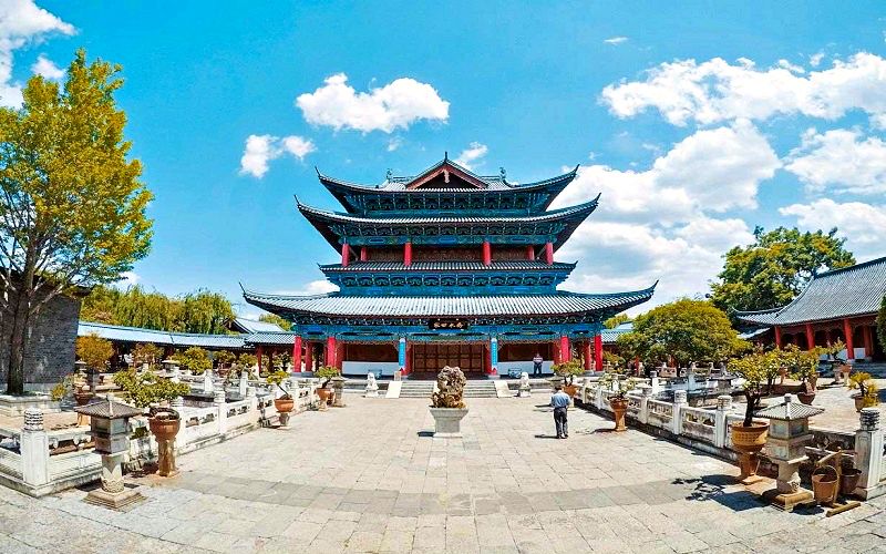 Du lịch Lệ Giang Shangrila mùa nào đẹp nhất: Du lịch Lệ Giang Shangrila vào mùa hè (Ảnh sưu tầm) Du lịch Lệ Giang Shangrila mùa nào đẹp nhất: Du lịch Lệ Giang Shangrila vào mùa hè (Ảnh sưu tầm)