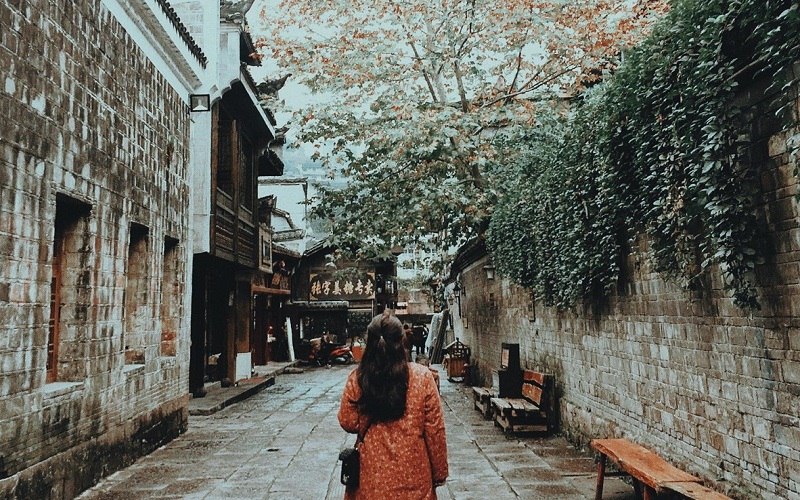 1 mình cô đơn nhưng du lịch Phượng hoàng cố trấn tự túc cho 2 người thì không (Ảnh sưu tầm) 1 mình cô đơn nhưng du lịch Phượng hoàng cố trấn tự túc cho 2 người thì không (Ảnh sưu tầm)