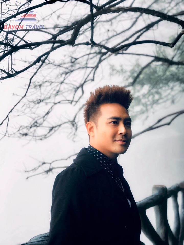 Còn đây là soái ca ngôn tình lạc đỉnh Thiên Môn Sơn Còn đây là soái ca ngôn tình lạc đỉnh Thiên Môn Sơn