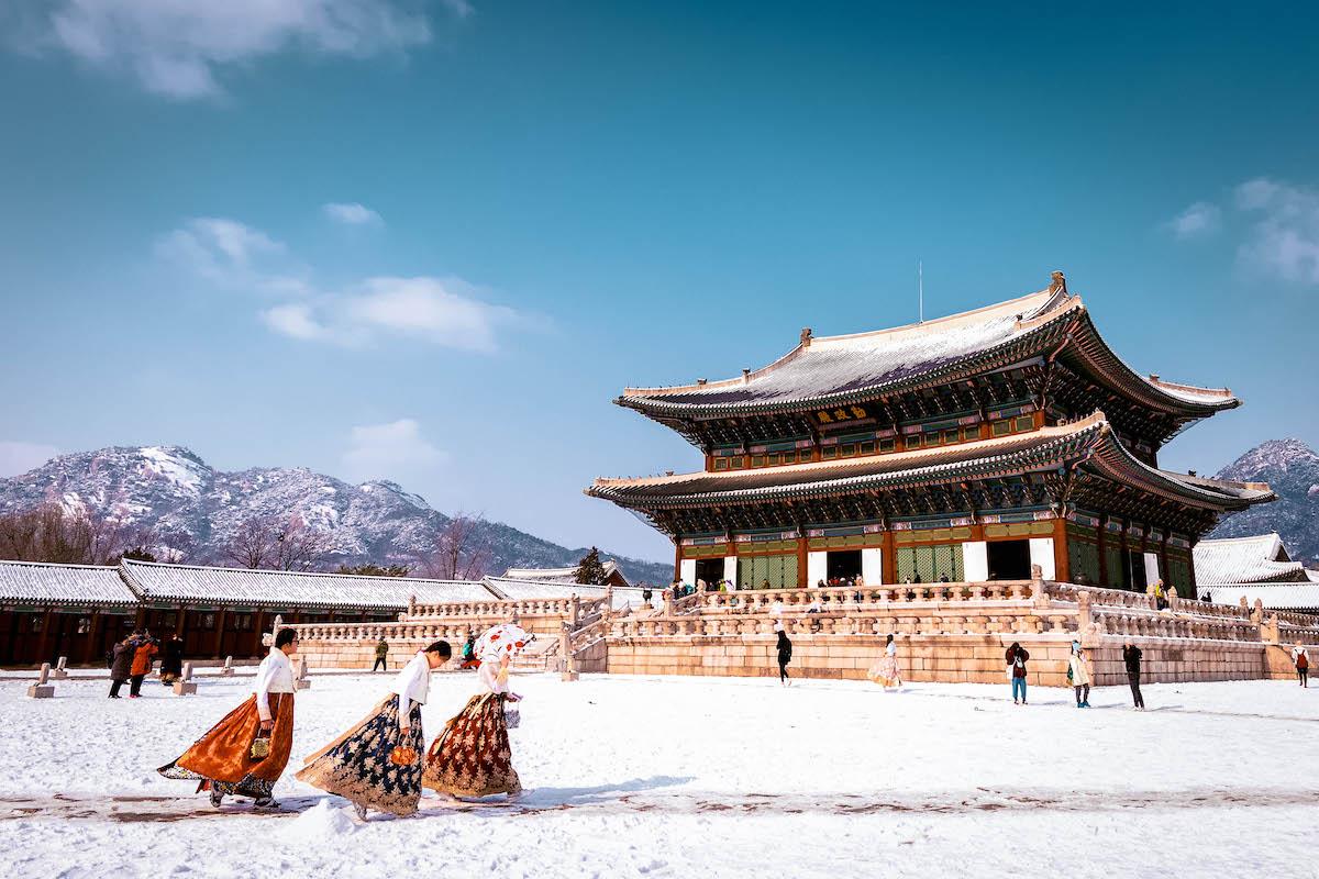 [TẾT ÂM LỊCH 2023] Tour Hàn Quốc: SEOUL – CÔNG VIÊN LOTTE WORLD – TẮM SAUNA – TRƯỢT TUYẾT KH: 23/01 (TỐI MÙNG 1 TẾT)