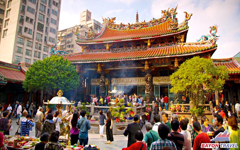 Du lịch Đài Loan có gì đẹp khi chưa ghé sang cổ tự Longshan Du lịch Đài Loan có gì đẹp khi chưa ghé sang cổ tự Longshan