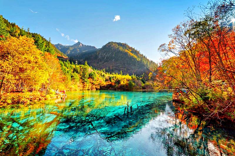 Sắc hồ Cửu Trại Câu mùa thu - du lịch Tứ Xuyên Sắc hồ Cửu Trại Câu mùa thu - du lịch Tứ Xuyên