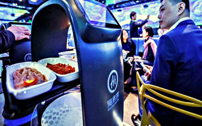 Khám phá nhà hàng AI đầu tiên thế giới trong chuyến du lịch Bắc Kinh Thượng Hải 5 ngày 4 đêm Khám phá nhà hàng AI đầu tiên thế giới trong chuyến du lịch Bắc Kinh Thượng Hải 5 ngày 4 đêm