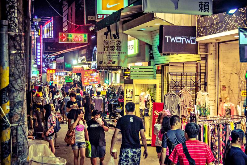 Kinh nghiệm du lịch Đài Loan từ A đến Z: Chợ Shilin cũng là địa điểm mua sắm với mức giá vừa phải cho du khách Kinh nghiệm du lịch Đài Loan từ A đến Z: Chợ Shilin cũng là địa điểm mua sắm với mức giá vừa phải cho du khách