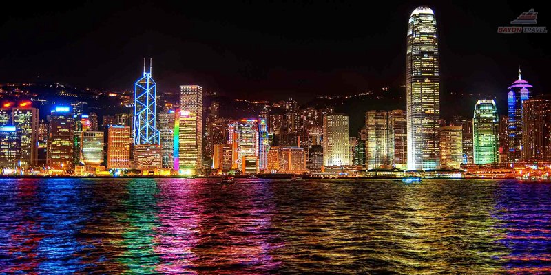 Kinh nghiệm đi du lịch HongKong của các tín đồ xê dịch là chuẩn bị thêm áo khoác khăn choàng khi đi vào mùa xuân Kinh nghiệm đi du lịch HongKong của các tín đồ xê dịch là chuẩn bị thêm áo khoác khăn choàng khi đi vào mùa xuân