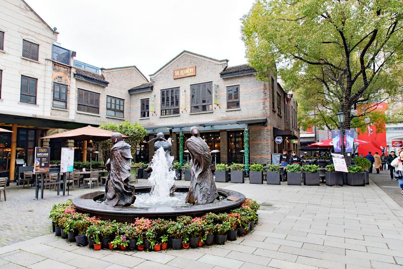 Một phần của Xintiandi – du lịch Hàng Châu Thượng Hải Một phần của Xintiandi – du lịch Hàng Châu Thượng Hải