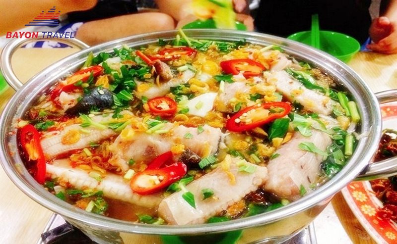 Mùa đông đi du lịch Phượng Hoàng Cổ Trấn không thể bỏ qua món lẩu cá cay hấp dẫn này Mùa đông đi du lịch Phượng Hoàng Cổ Trấn không thể bỏ qua món lẩu cá cay hấp dẫn này