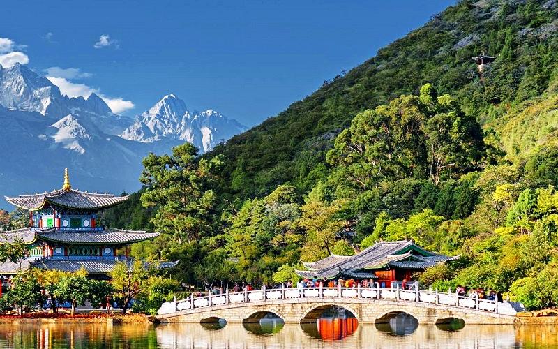 Một số địa điểm tham quan nên đi khi ghé Lệ Giang (Ảnh sưu tầm) Một số địa điểm tham quan nên đi khi ghé Lệ Giang (Ảnh sưu tầm)