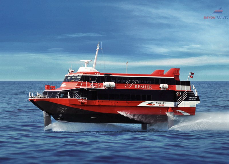 Phà Turbojet trong hành trình đi du lịch giữa hai địa điềm Hồng Kông và Ma Cao Phà Turbojet trong hành trình đi du lịch giữa hai địa điềm Hồng Kông và Ma Cao