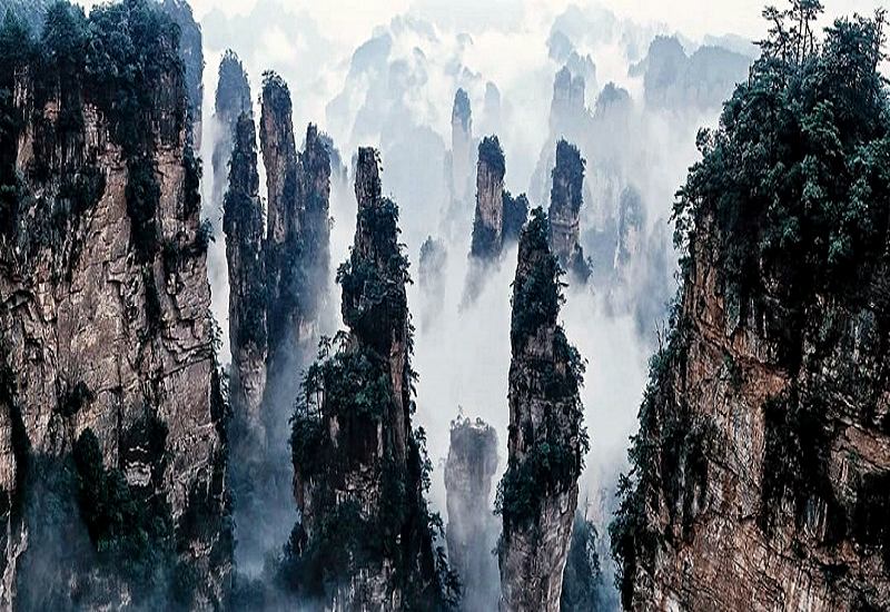 Lí do nên đi tour Phượng Hoàng Cổ Trấn thành phố Hồ Chí Minh giá rẻ: Phong cảnh hùng vĩ tại Phượng Hoàng Cổ Trấn (Ảnh sưu tầm) Lí do nên đi tour Phượng Hoàng Cổ Trấn thành phố Hồ Chí Minh giá rẻ: Phong cảnh hùng vĩ tại Phượng Hoàng Cổ Trấn (Ảnh sưu tầm)