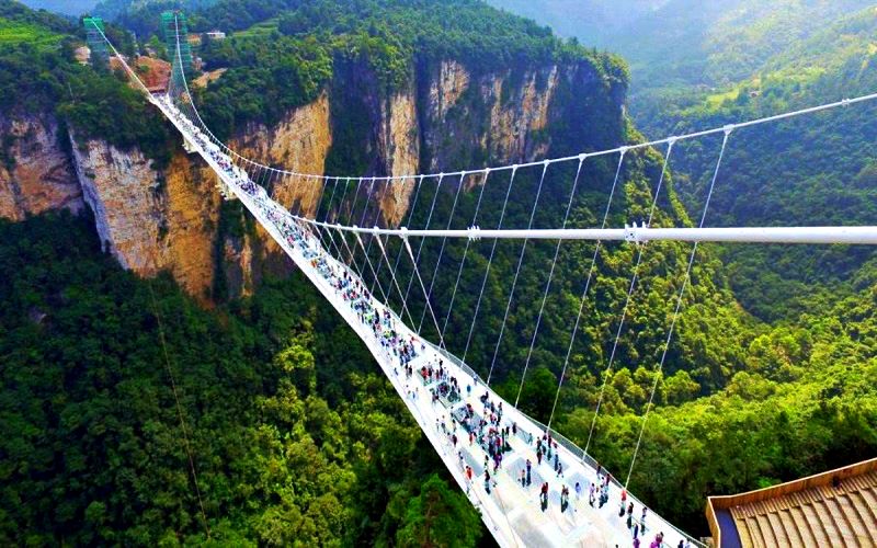 Du lịch Phượng Hoàng Cổ Trấn Trương Gia Giới: Sky Walk chắc chắn phải đi khi du lịch Phượng Hoàng Cổ Trấn (Ảnh sưu tầm) Du lịch Phượng Hoàng Cổ Trấn Trương Gia Giới: Sky Walk chắc chắn phải đi khi du lịch Phượng Hoàng Cổ Trấn (Ảnh sưu tầm)
