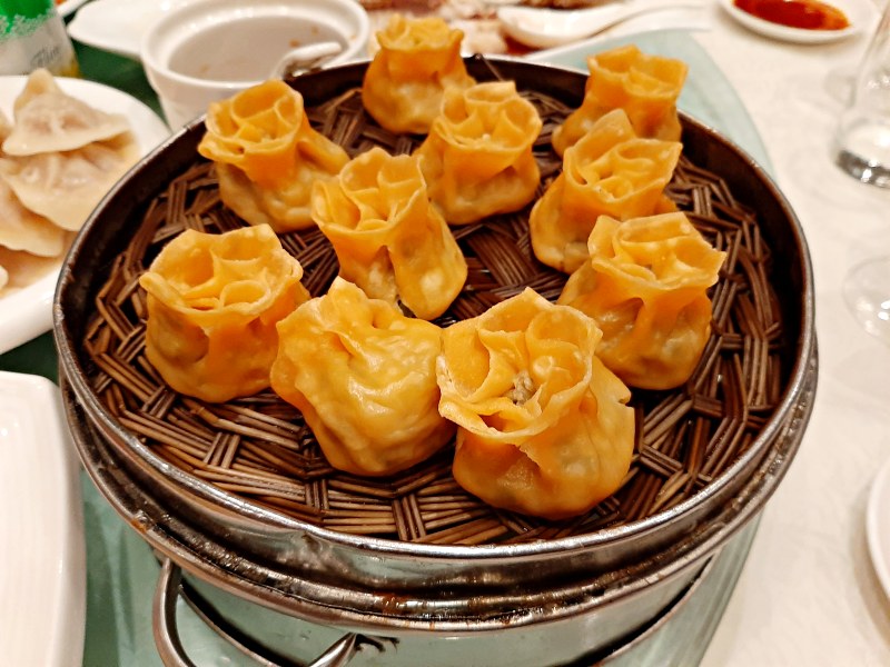 Sủi cảo hiện đại được biến tấu da dạng sắc màu và hương vị nhân – du lịch Tứ Xuyên Sủi cảo hiện đại được biến tấu da dạng sắc màu và hương vị nhân – du lịch Tứ Xuyên