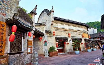 Du lịch Phượng Hoàng Cổ Trấn, khám phá những bí ẩn được cất giấu nghìn năm (P1)