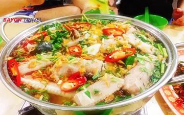 Du lịch Phượng Hoàng Cổ Trấn mùa đông thưởng thức 5 món ngon khó cưỡng