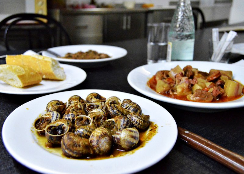 Thưởng thức món ốc đặc biệt khi du lịch Bắc Kinh Vạn Lý Trường Thành Thưởng thức món ốc đặc biệt khi du lịch Bắc Kinh Vạn Lý Trường Thành