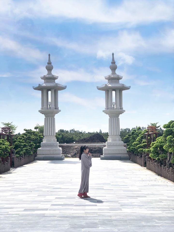 Thiền viện không chỉ là điểm đến của các đoàn du lịch hành hương mà cả những phật tử Thiền viện không chỉ là điểm đến của các đoàn du lịch hành hương mà cả những phật tử