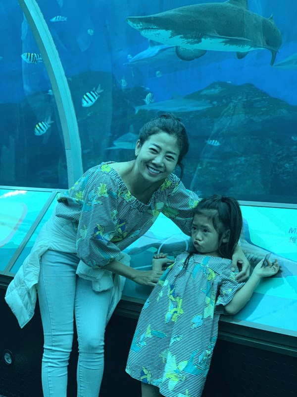 Bé Lavie lúc nào cũng tỏ ra rất háo hức trong suốt hành trình du lịch Singapore Malaysia dịp hè Bé Lavie lúc nào cũng tỏ ra rất háo hức trong suốt hành trình du lịch Singapore Malaysia dịp hè