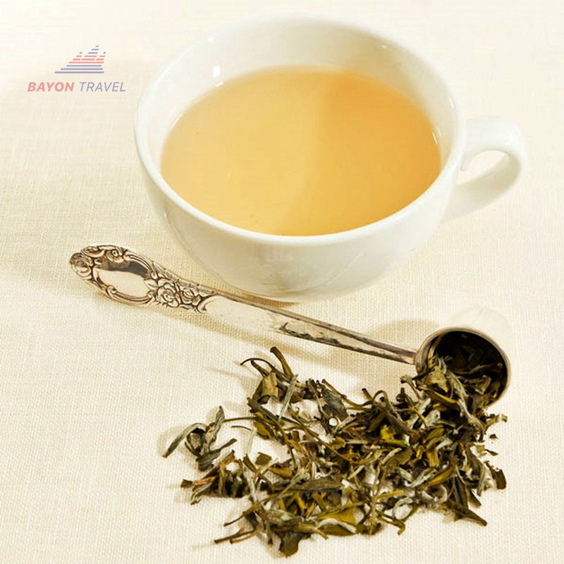 Bạch trà vua của các loại trà tại Bắc Kinh Trung Quốc mà khách du lịch có thể mua về khi đi tour Bắc Kinh Bạch trà vua của các loại trà tại Bắc Kinh Trung Quốc mà khách du lịch có thể mua về khi đi tour Bắc Kinh