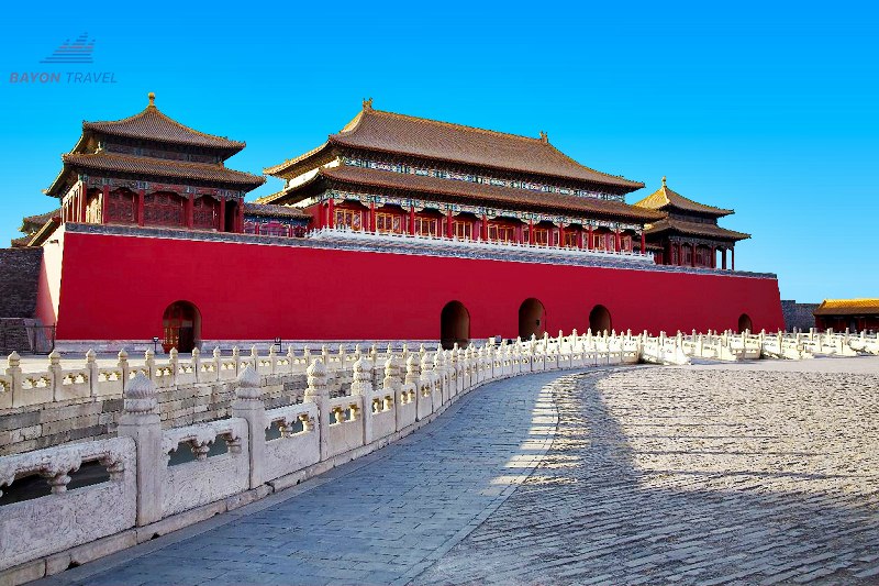 Khách du lịch đến Bắc Kinh Trung Quốc sẽ tham quan Tử Cấm Thành Khách du lịch đến Bắc Kinh Trung Quốc sẽ tham quan Tử Cấm Thành