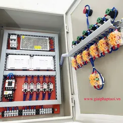 TỦ ĐIỀU KHIỂN WIFI 1 BƠM 380V 7 VAN