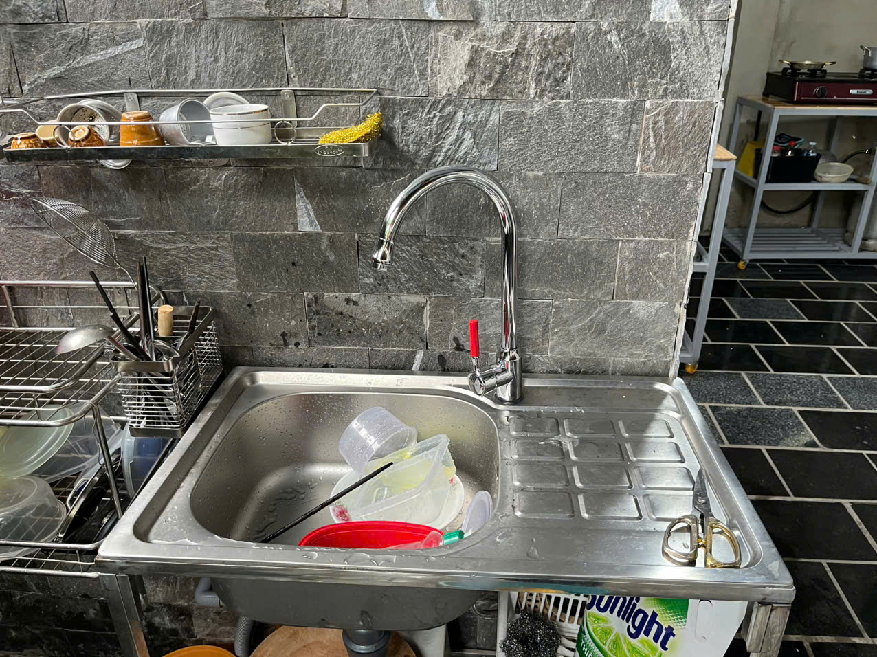 Lắp Vòi CHÉN Nóng Lạnh Đồng Thau Lắp Vòi CHÉN Nóng Lạnh Đồng Thau