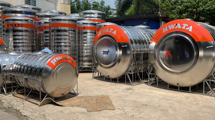 Bồn nước inox Hwata Việt Nam tại nhà máy Bồn nước inox Hwata Việt Nam tại nhà máy
