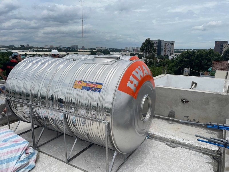 Bồn inox Hwata 5000L Ngang - Giá rẻ tại đây Bồn inox Hwata 5000L Ngang - Giá rẻ tại đây