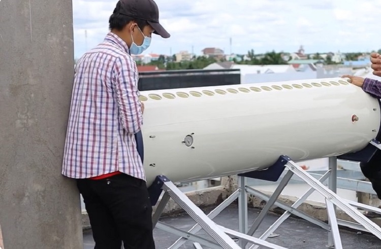 Lắp Bình bảo ôn Máy nước nóng NLMT Aritston Lắp Bình bảo ôn Máy nước nóng NLMT Aritston