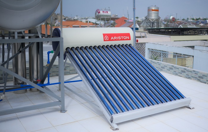 Máy nước nóng năng lượng mặt trời Ariston Máy nước nóng năng lượng mặt trời Ariston