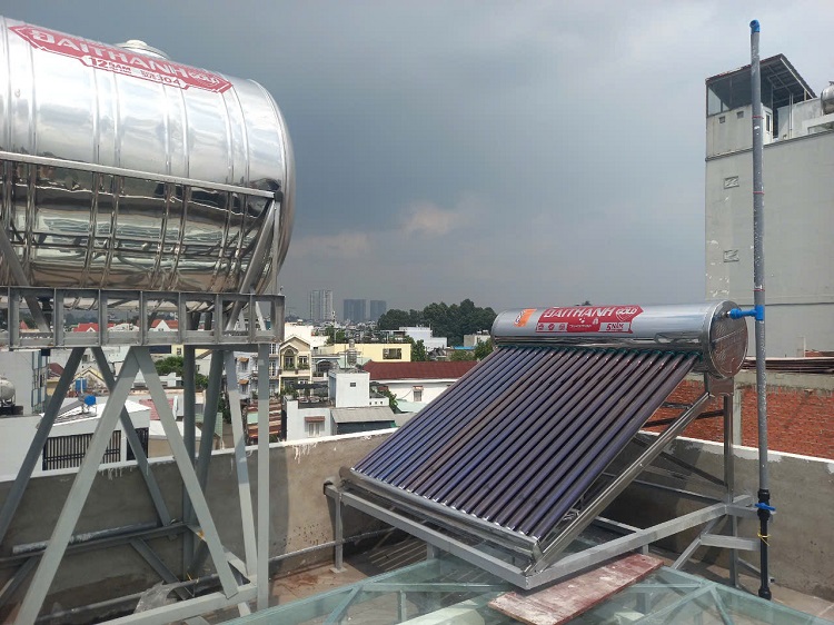 Mua máy năng lượng mặt trời Đại Thành - Giá ưu đãi tại đây Mua máy năng lượng mặt trời Đại Thành - Giá ưu đãi tại đây