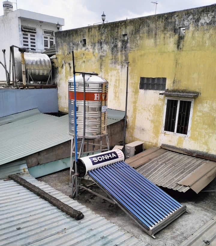 Máy năng lượng mặt trời Sơn Hà ECO 120L lắp trên mặt sàn Máy năng lượng mặt trời Sơn Hà ECO 120L lắp trên mặt sàn