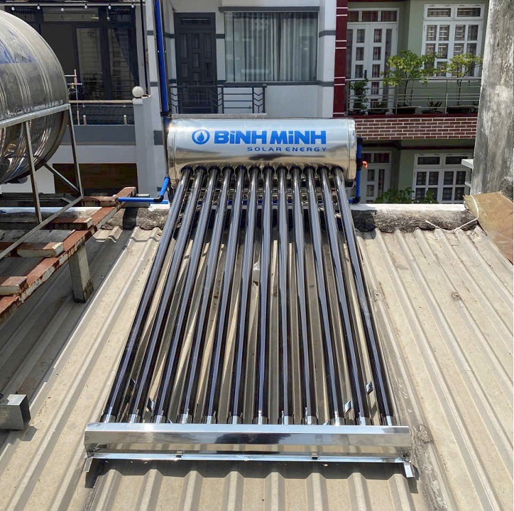 Máy nước nóng mặt trời Bình Minh được nhiều khách hàng tin dùng Máy nước nóng mặt trời Bình Minh được nhiều khách hàng tin dùng