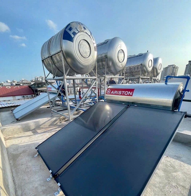 Năng lượng mặt trời Ariston dạng Tấm phẳng Năng lượng mặt trời Ariston dạng Tấm phẳng