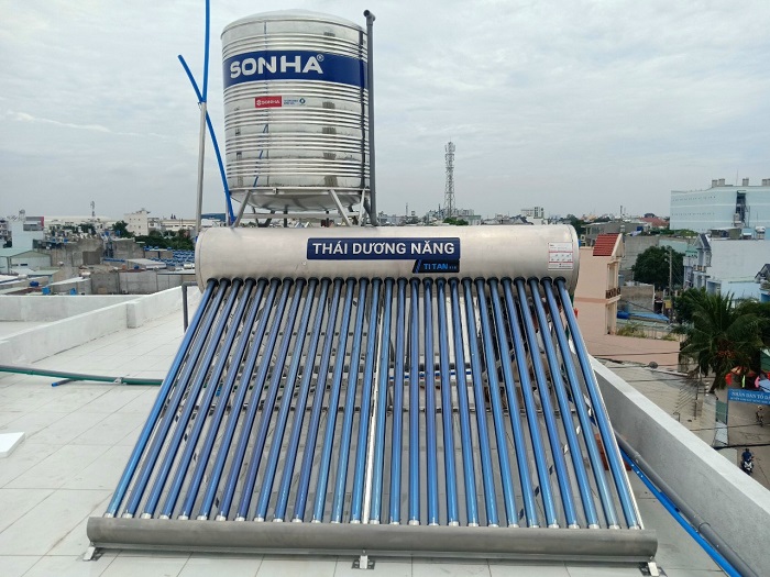 Lắp của máy nước nóng năng lượng mặt trời Titan ống dầu 320L tại Thủ Đức Lắp của máy nước nóng năng lượng mặt trời Titan ống dầu 320L tại Thủ Đức