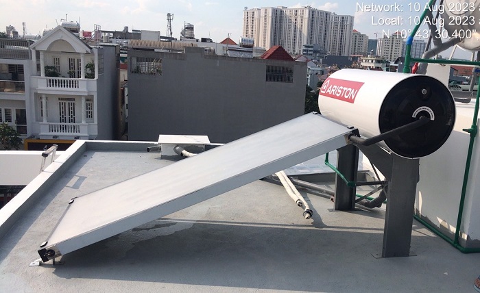 Máy năng lượng mặt trời tấm phẳng Ariston Máy năng lượng mặt trời tấm phẳng Ariston