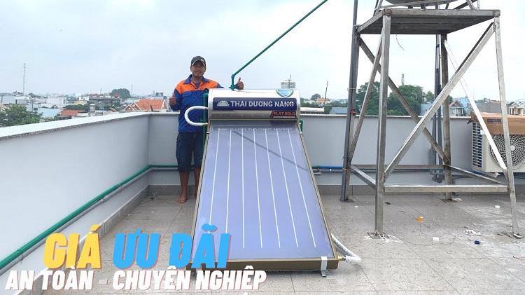 Máy nước nóng mặt trời Sơn Hà tấm phẳng 150L - giá ưu đãi Máy nước nóng mặt trời Sơn Hà tấm phẳng 150L - giá ưu đãi