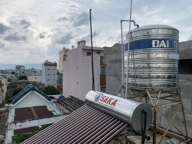 Hoàn thiện thay bình bảo ôn Cũ 18 ống F58 bị thủng Hoàn thiện thay bình bảo ôn Cũ 18 ống F58 bị thủng