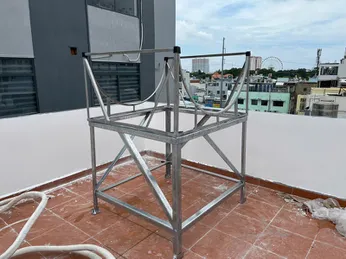 Hàn chân bồn nước cao 1 m bằng kẽm V5 dày 3 mm Bồn inox 1000L
