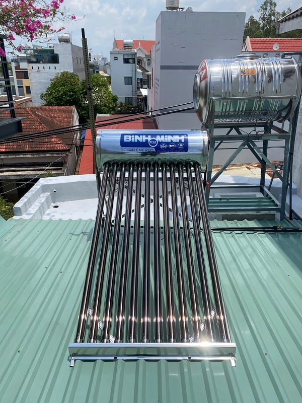 Trọn bộ Máy nước nóng mặt trời Bình Minh Trọn bộ Máy nước nóng mặt trời Bình Minh