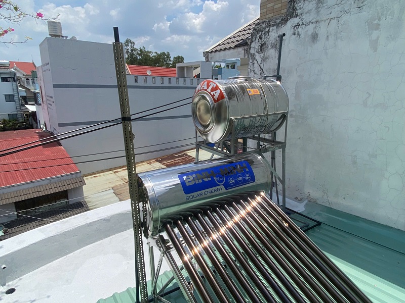 Trọn bộ Máy nước nóng mặt trời Bình Minh Trọn bộ Máy nước nóng mặt trời Bình Minh