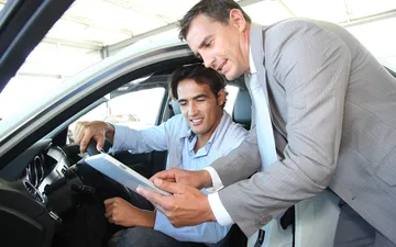 Thuê xe Hợp đồng theo tháng: hình thức nào là tốt nhất