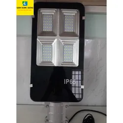 Đèn đường bàn chải năng lượng mặt trời 200W 