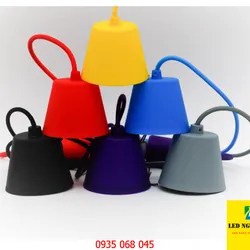 Đui đèn thả nhựa màu