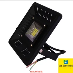 Đèn pha chống nước 30W