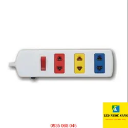 Ổ điện 3 lỗ thông minh