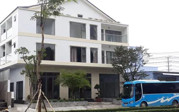 Mặt bằng 300m2 cho thuê ngã 3 Tuyến Tránh