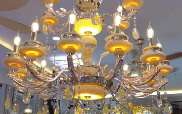 Đèn chùm đồng trang trí Phú Quốc